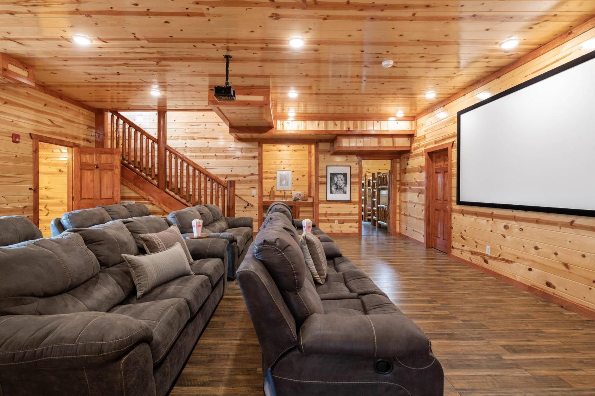 פיג'ן פורג' Sugarland By Avantstay Sleeps 28 Home Theatre Two Hot Tubs Indoor Pool Incredible Views מראה חיצוני תמונה