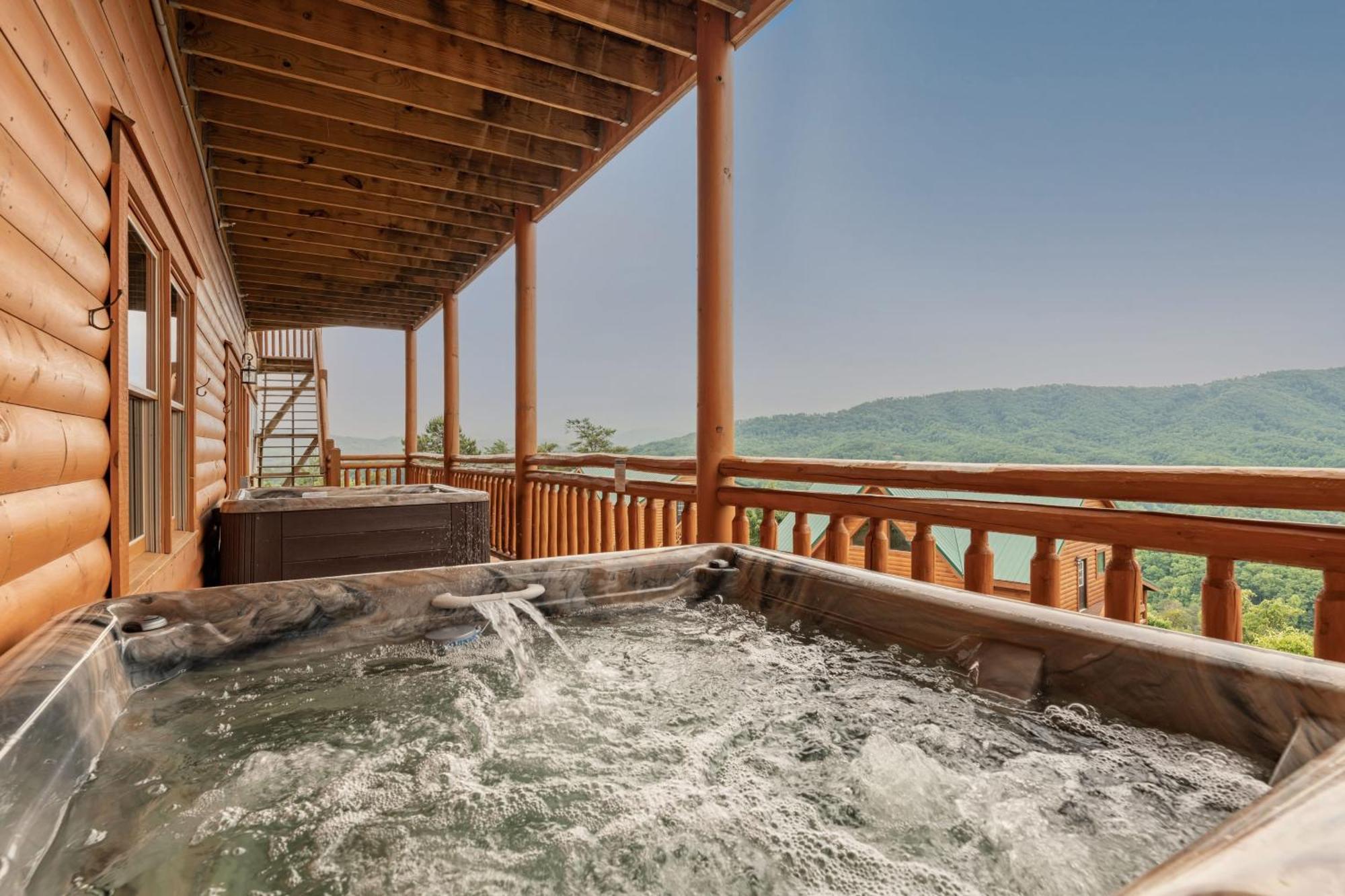 פיג'ן פורג' Sugarland By Avantstay Sleeps 28 Home Theatre Two Hot Tubs Indoor Pool Incredible Views מראה חיצוני תמונה